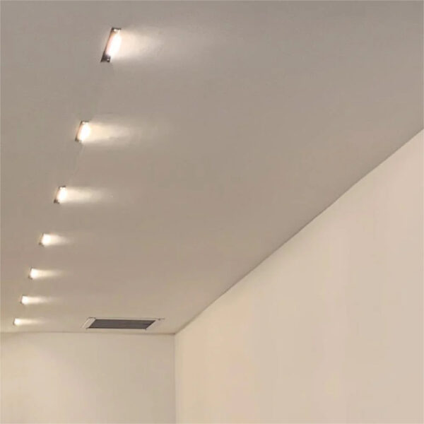 LUMINARIO INTERIOR TECHO 10W 100-277V 1000LM 3000K - Imagen 3