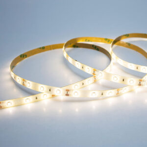 TIRA FLEXIBLE DE LED 2835 SMD A 12V IP65