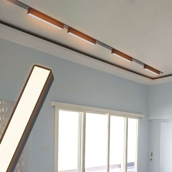 REGLETA FIJA CON CUBIERTA OPALINA PARA TRACKLIGHT MAGNETICO 48V COLOR NEGRO 3000 K